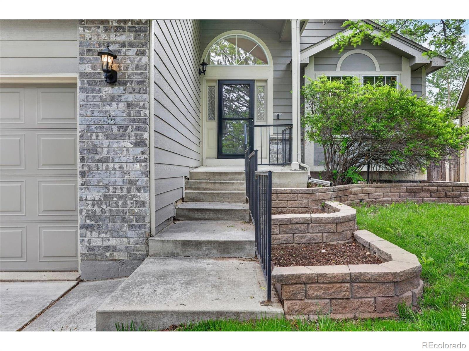 MLS Image #2 for 12799  forest street,thornton, Colorado