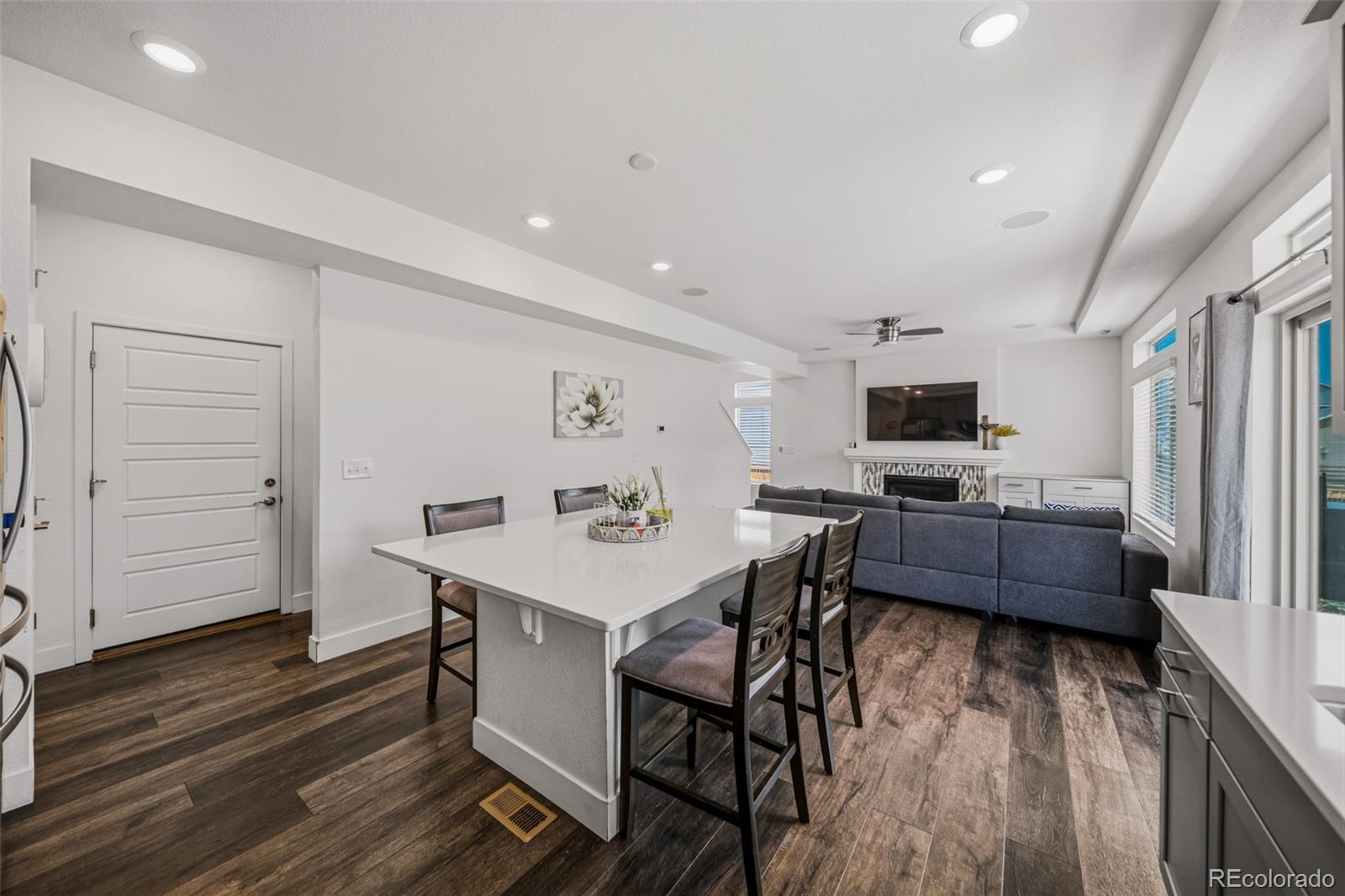 MLS Image #5 for 10178  walden court,commerce city, Colorado