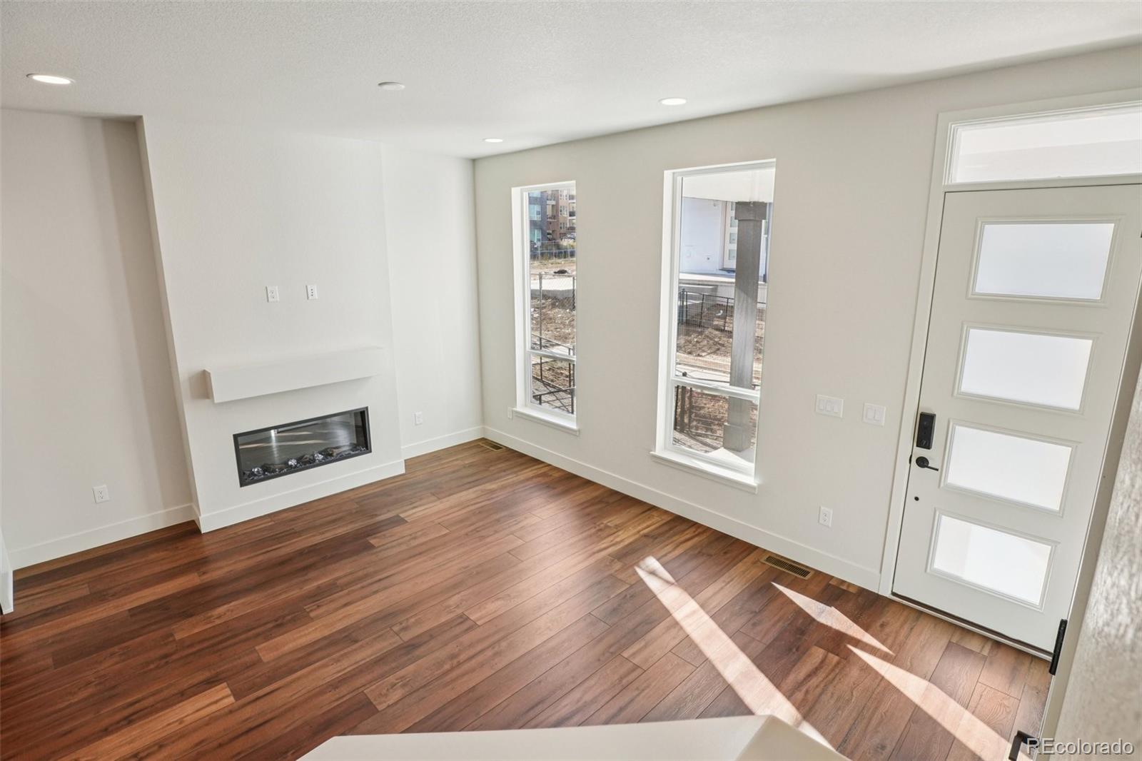 MLS Image #11 for 3126 w bonfils place,denver, Colorado