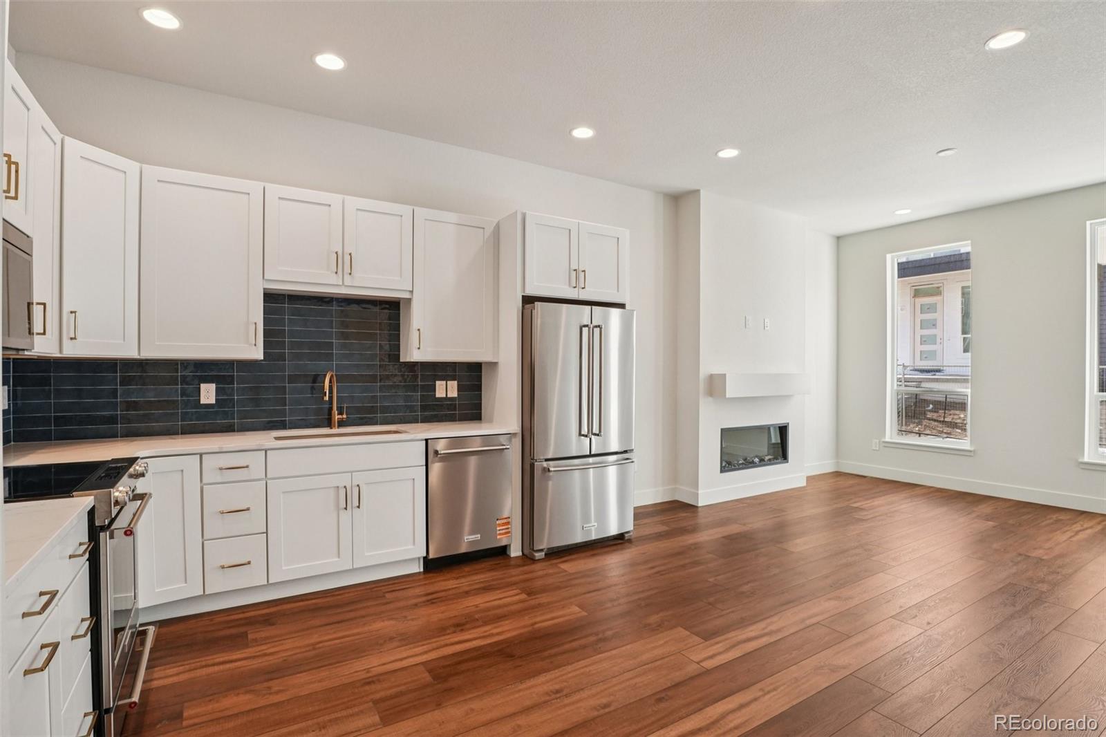 MLS Image #4 for 3126 w bonfils place,denver, Colorado