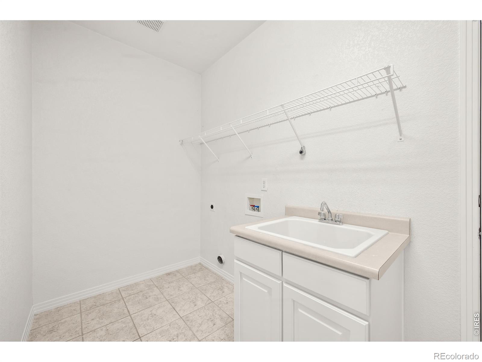 MLS Image #22 for 8222  xenophon court,arvada, Colorado