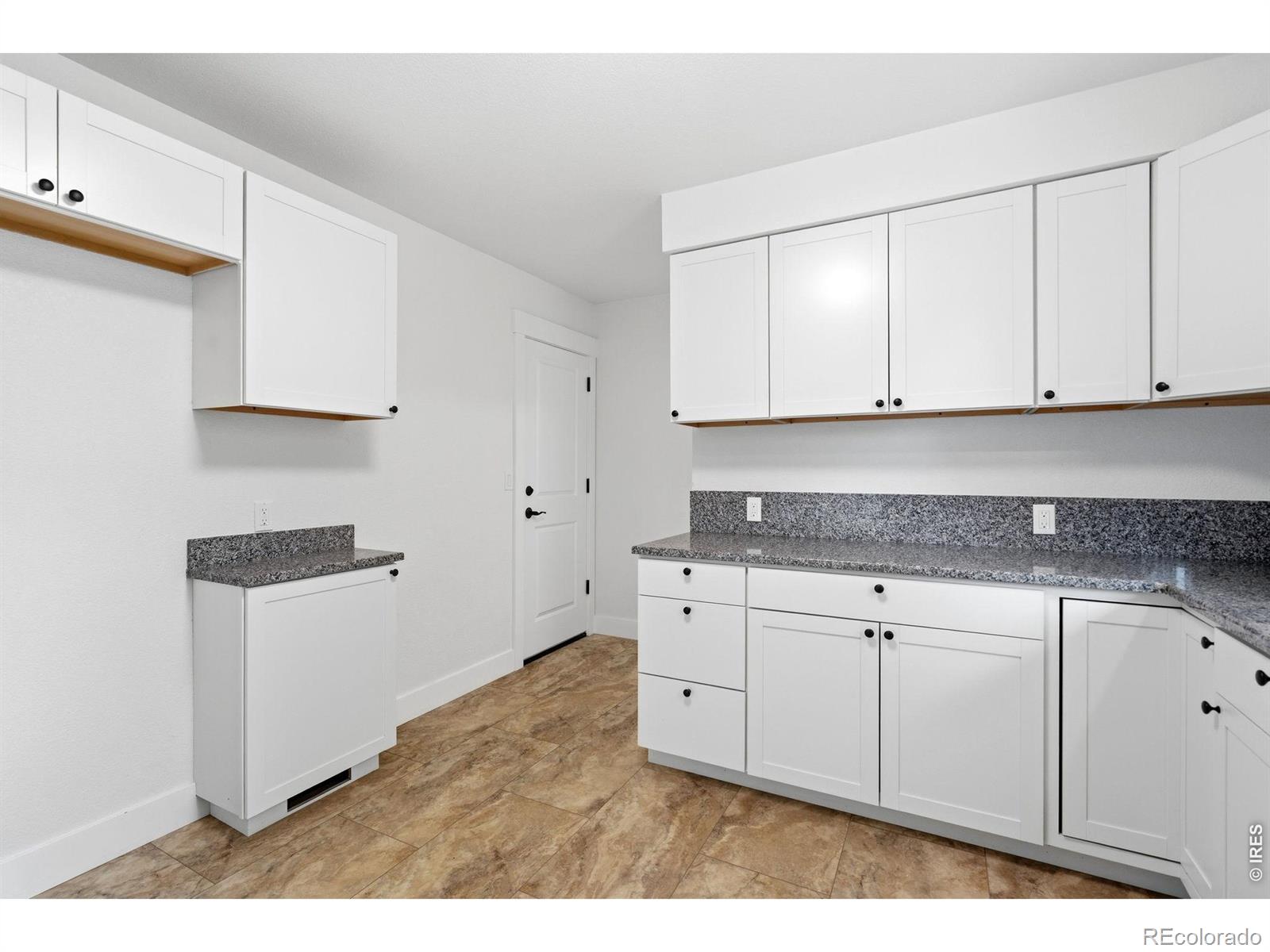 MLS Image #18 for 2602  cedar drive,loveland, Colorado