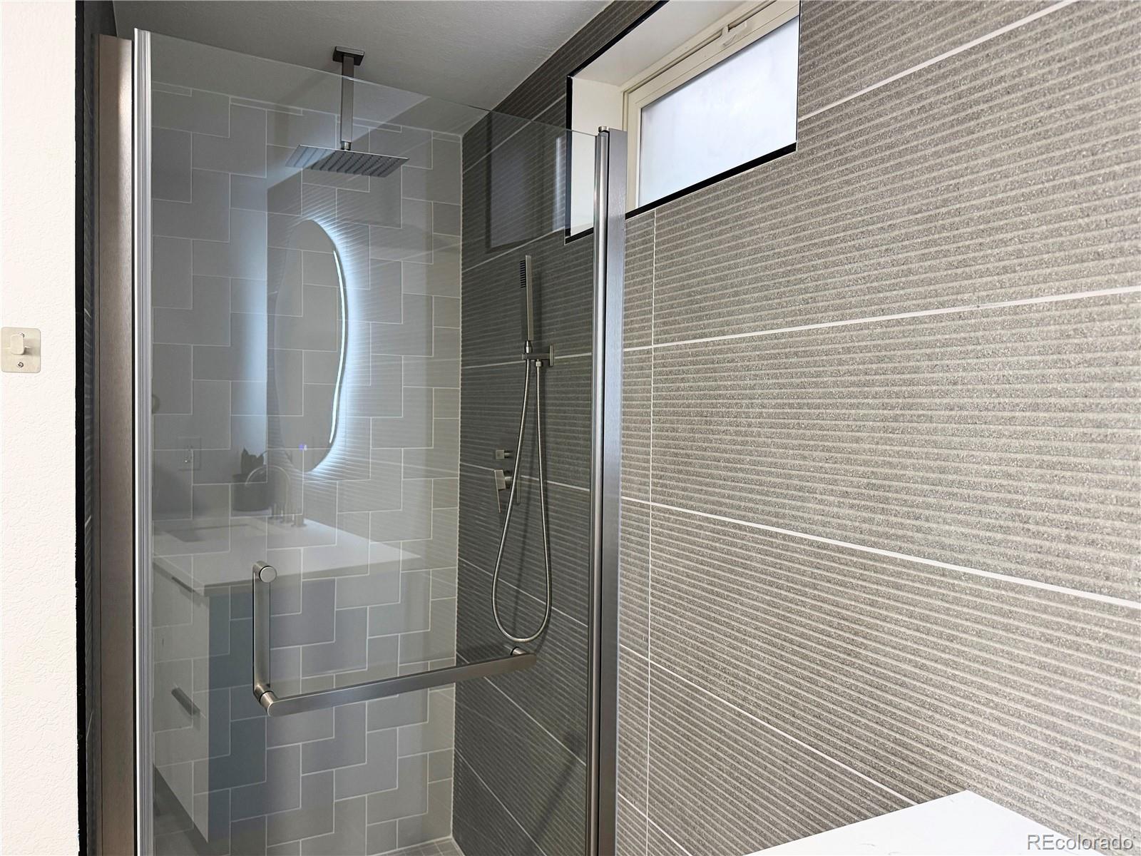 MLS Image #14 for 2448 s holland court,denver, Colorado