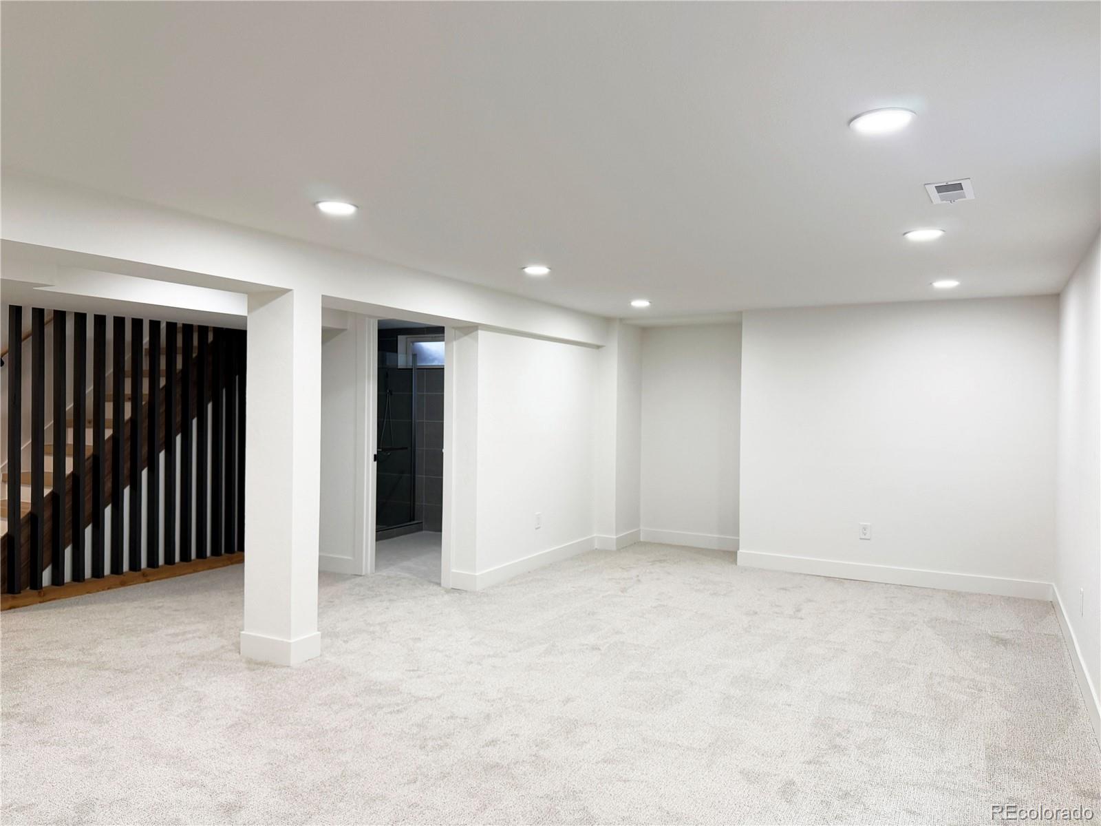 MLS Image #16 for 2448 s holland court,denver, Colorado