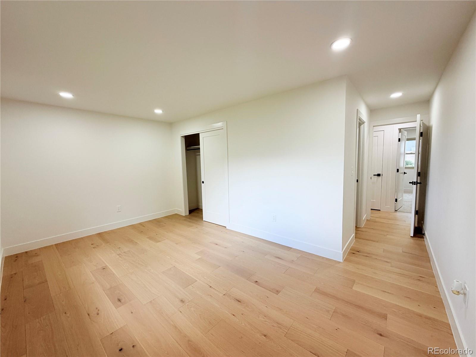 MLS Image #9 for 2448 s holland court,denver, Colorado