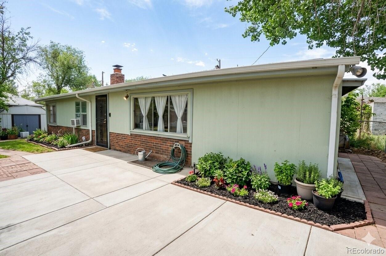 MLS Image #46 for 1180 w stanford drive,englewood, Colorado