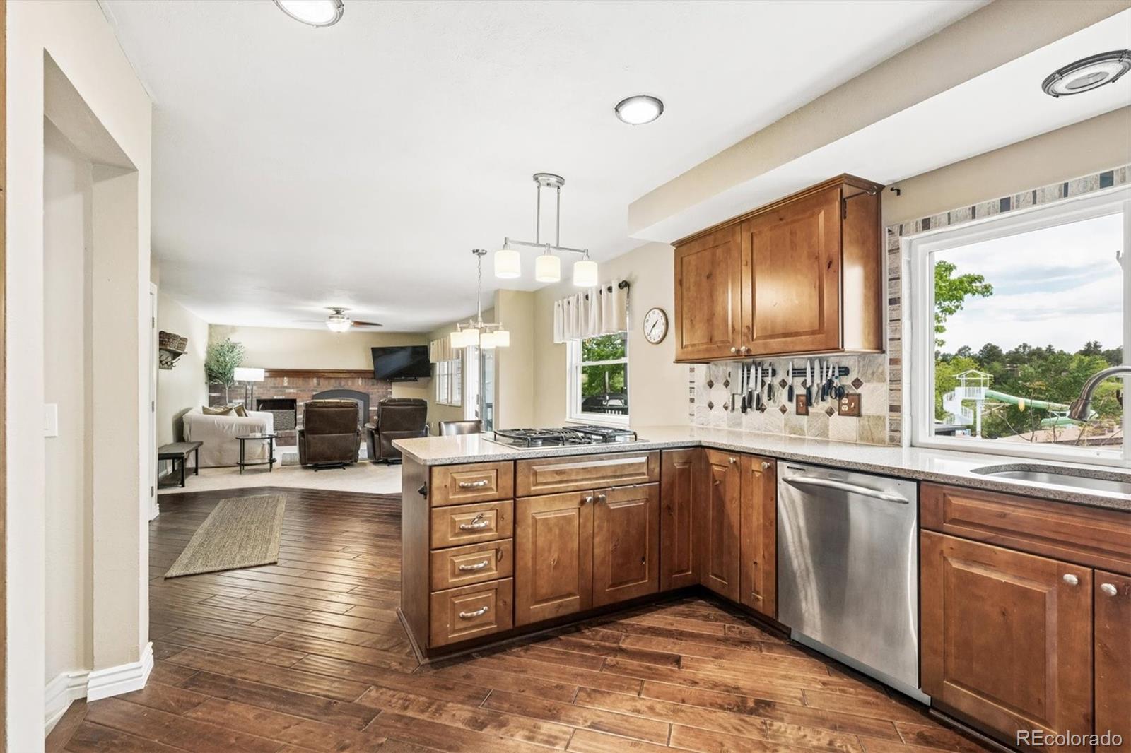 MLS Image #3 for 6573 s kearney circle,centennial, Colorado