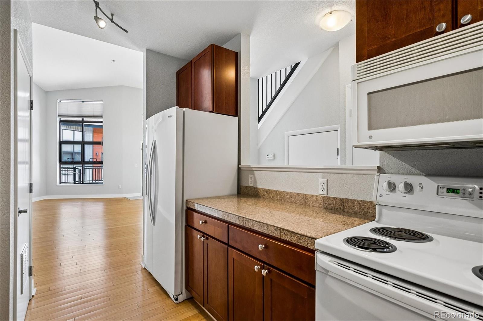MLS Image #10 for 3195  blake street,denver, Colorado