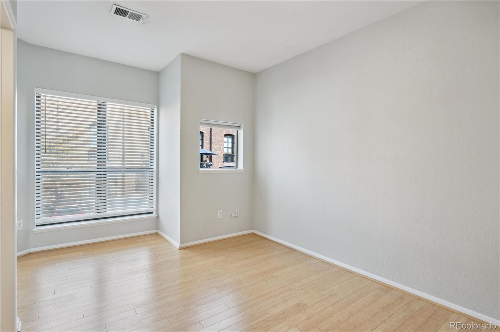 MLS Image #12 for 3195  blake street,denver, Colorado