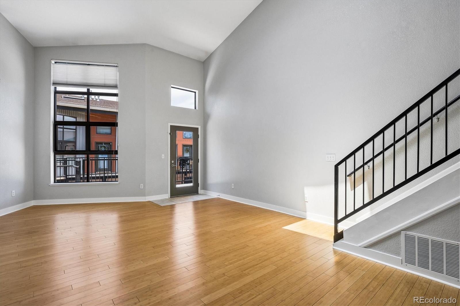 MLS Image #8 for 3195  blake street,denver, Colorado