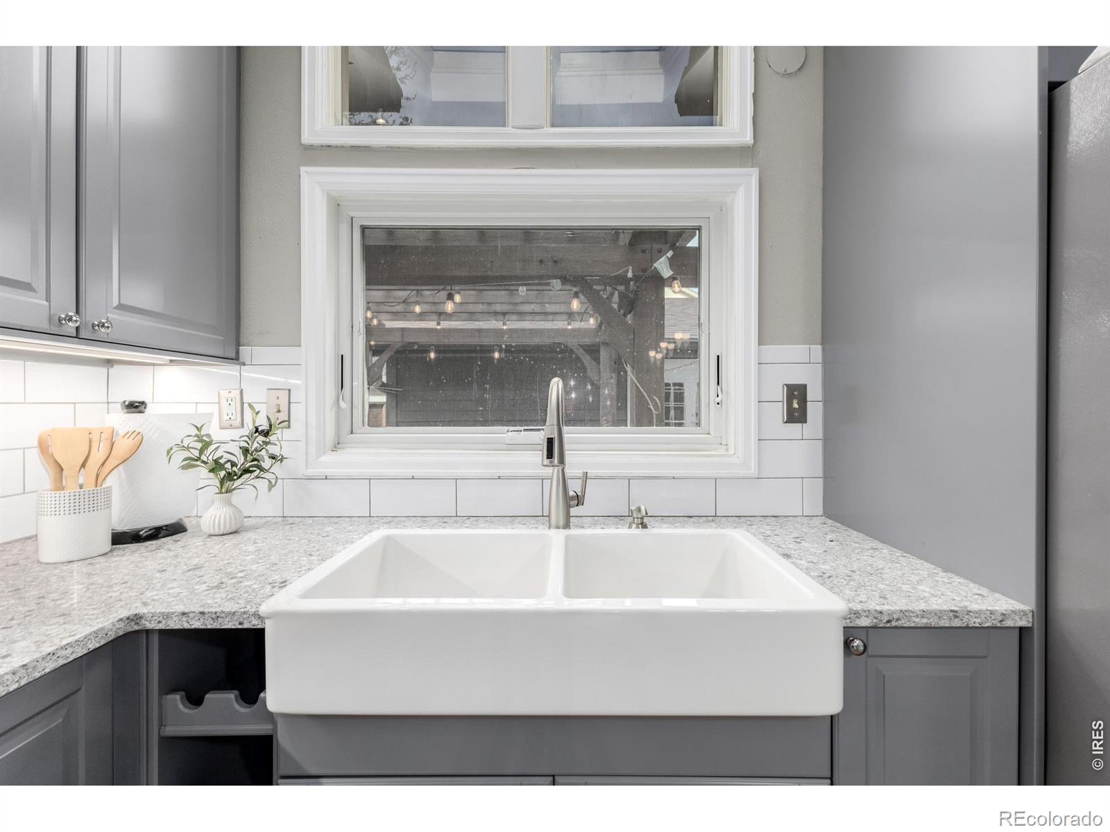 MLS Image #4 for 222 s marion parkway,denver, Colorado