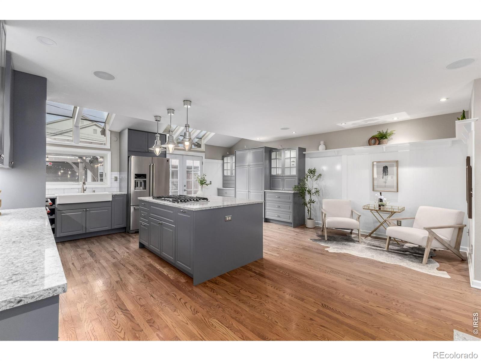 MLS Image #5 for 222 s marion parkway,denver, Colorado