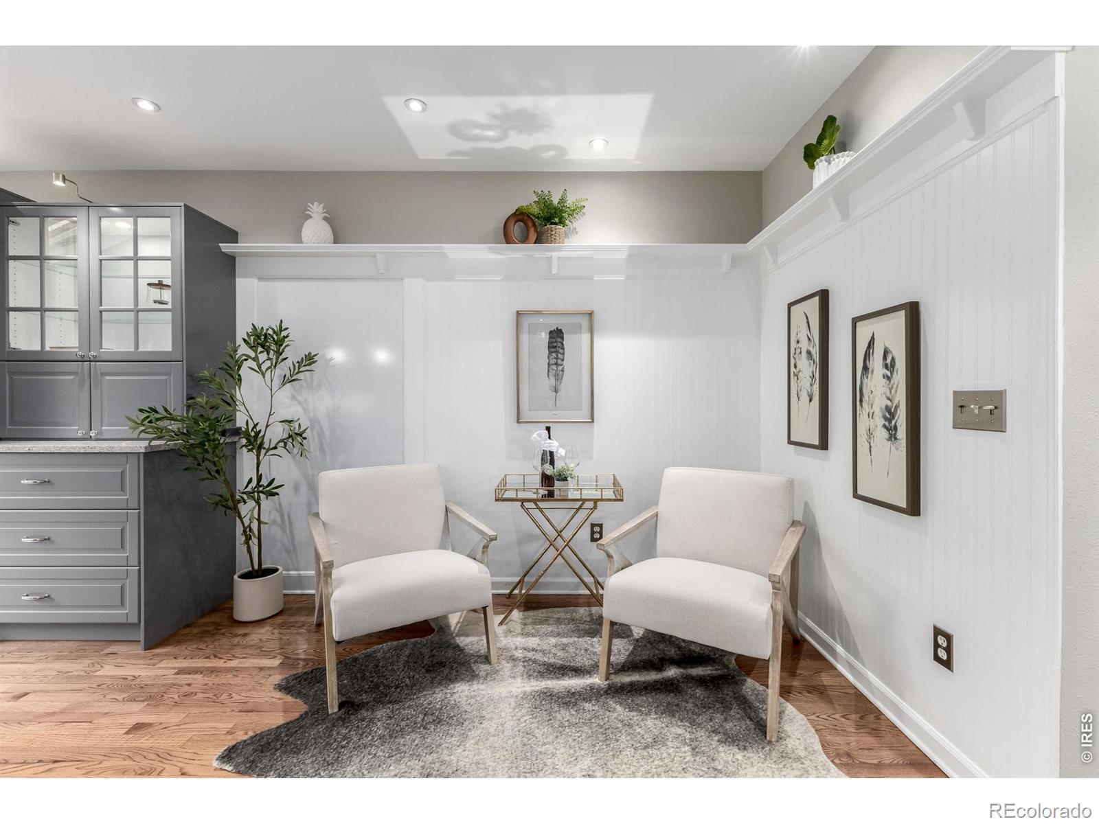 MLS Image #6 for 222 s marion parkway,denver, Colorado
