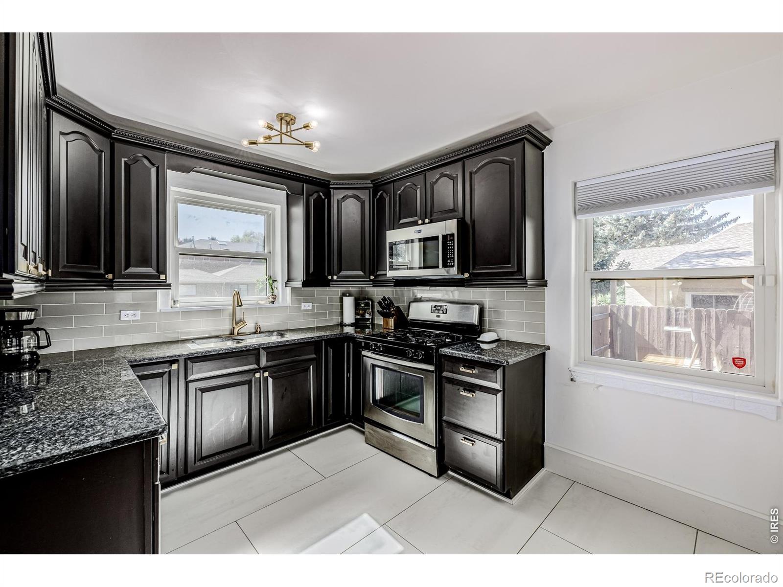 MLS Image #11 for 3015 e mississippi avenue,denver, Colorado