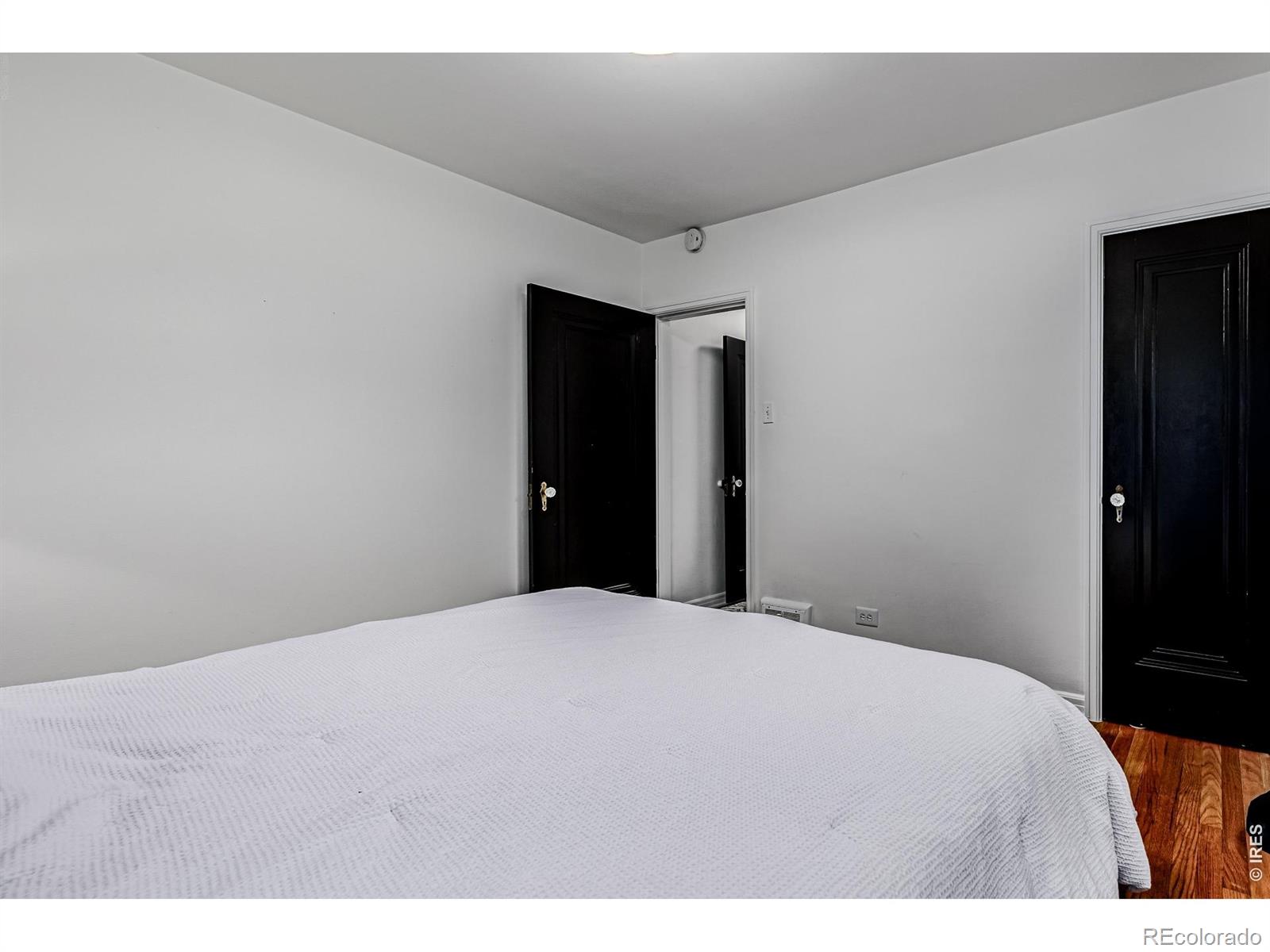 MLS Image #17 for 3015 e mississippi avenue,denver, Colorado
