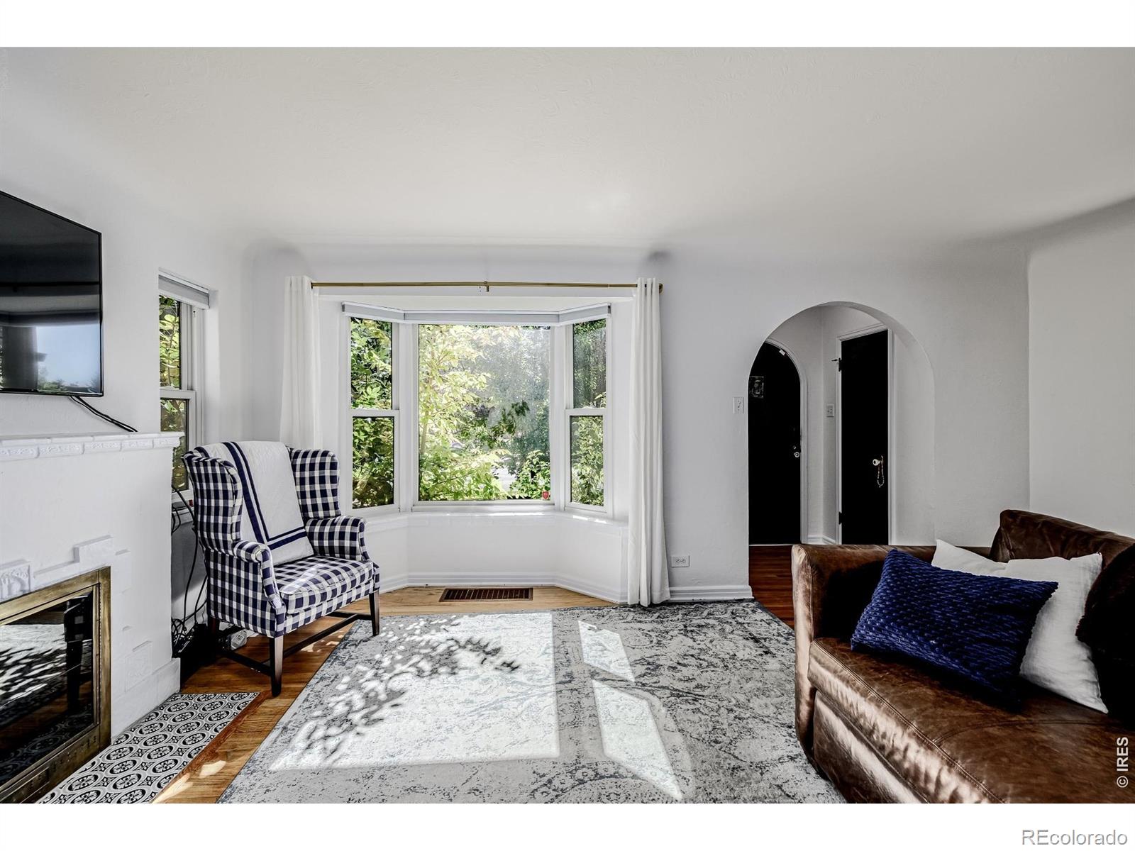 MLS Image #6 for 3015 e mississippi avenue,denver, Colorado