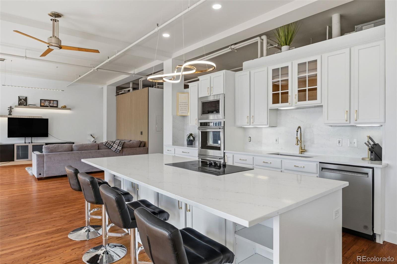 MLS Image #5 for 1555  california street 605,denver, Colorado