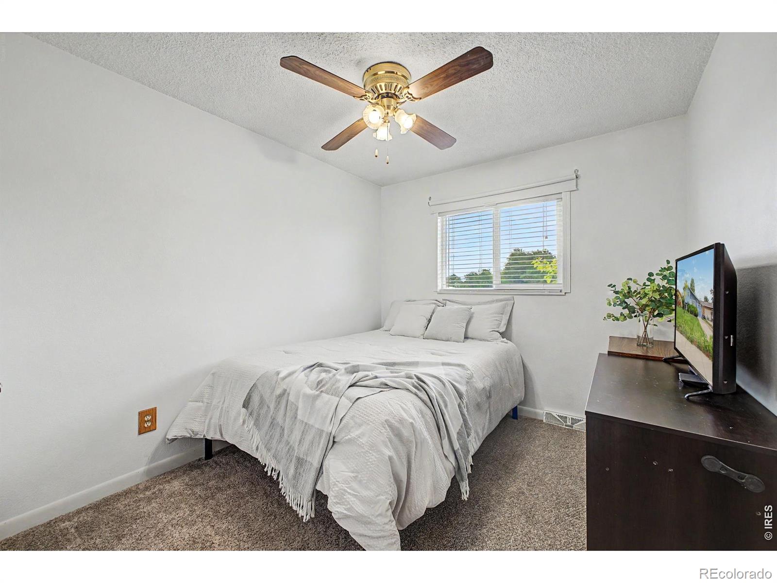 MLS Image #13 for 2421  34th avenue,greeley, Colorado