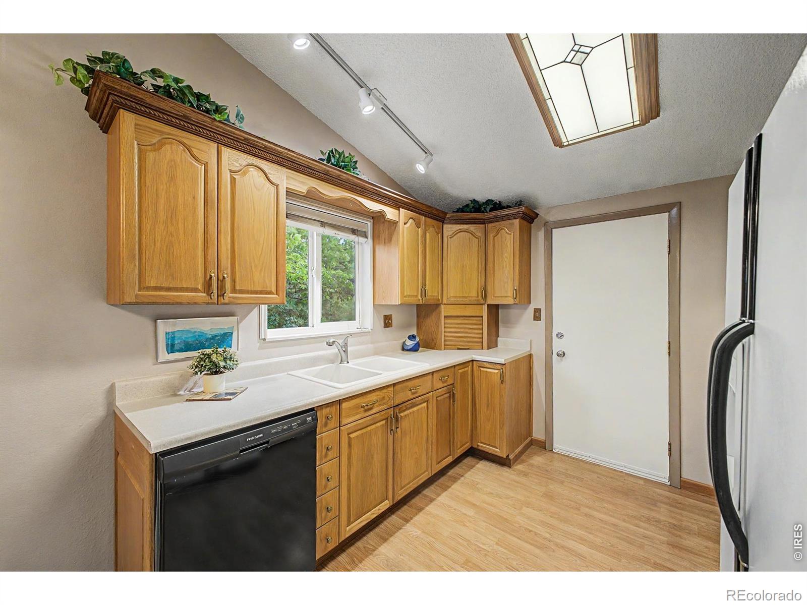 MLS Image #7 for 2421  34th avenue,greeley, Colorado
