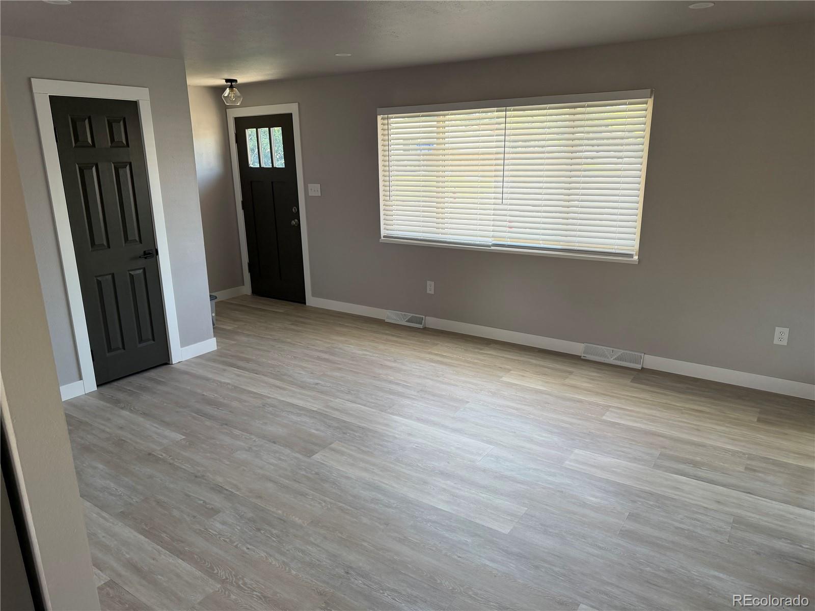 MLS Image #3 for 9457 w arizona avenue,lakewood, Colorado