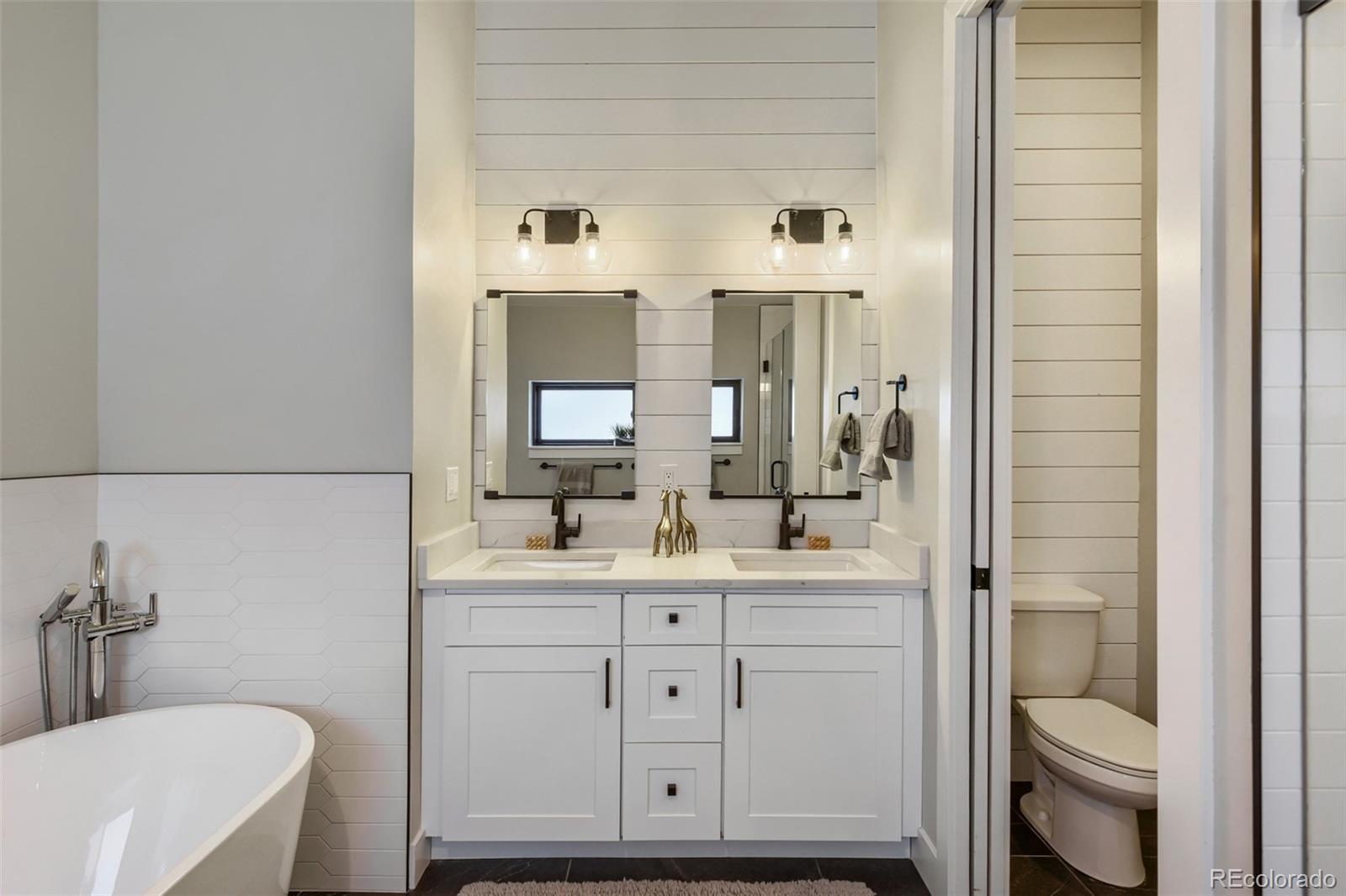 MLS Image #16 for 3246 n speer boulevard,denver, Colorado