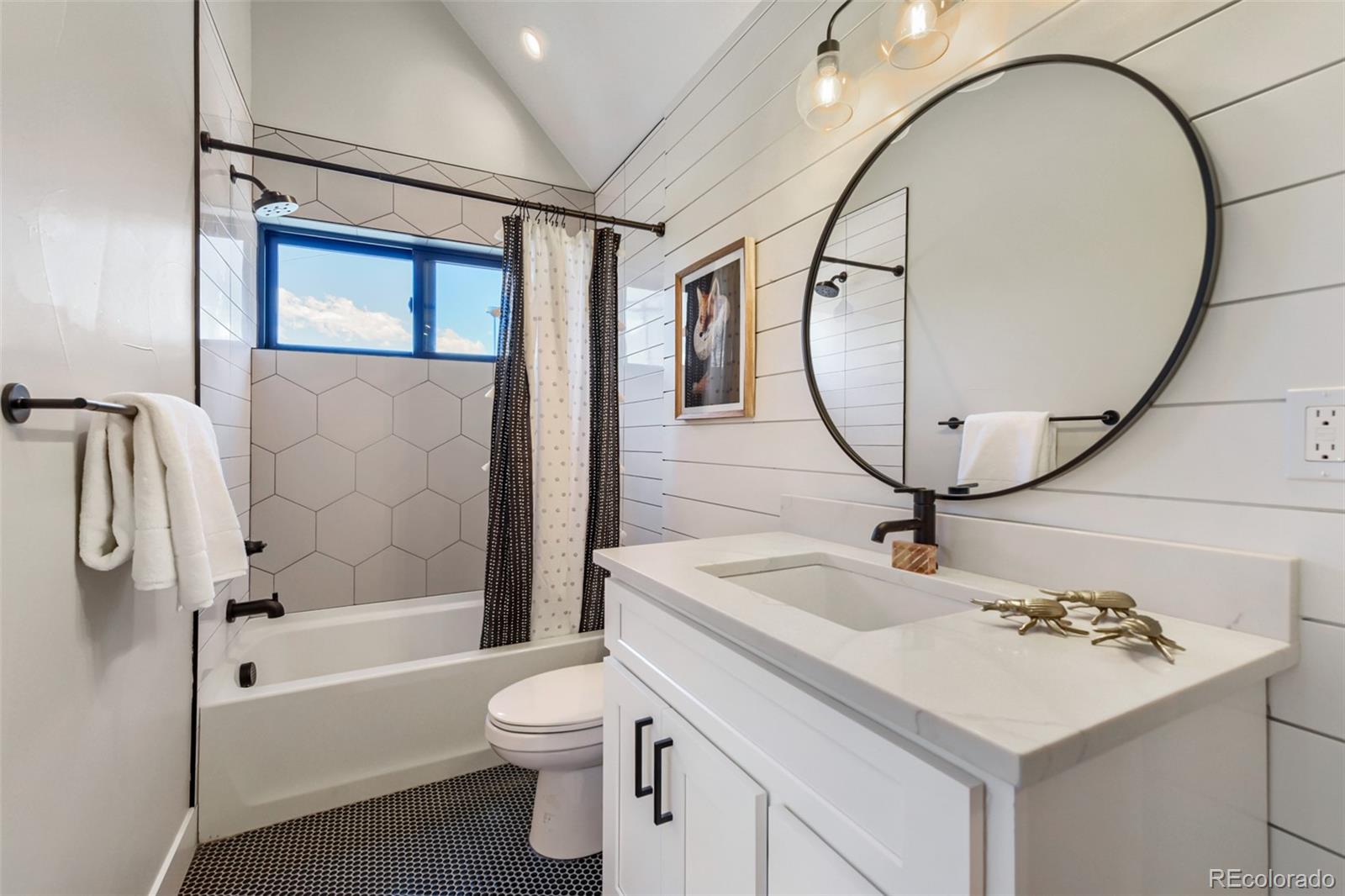MLS Image #19 for 3246 n speer boulevard,denver, Colorado