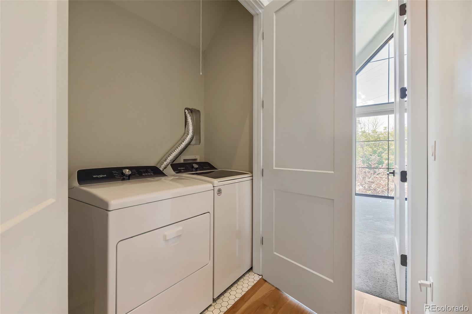MLS Image #21 for 3246 n speer boulevard,denver, Colorado