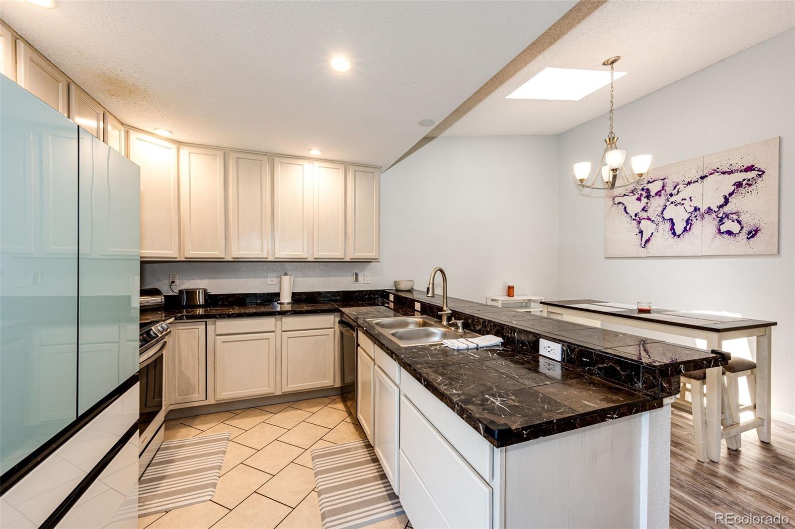 MLS Image #10 for 3808 s evanston street,aurora, Colorado
