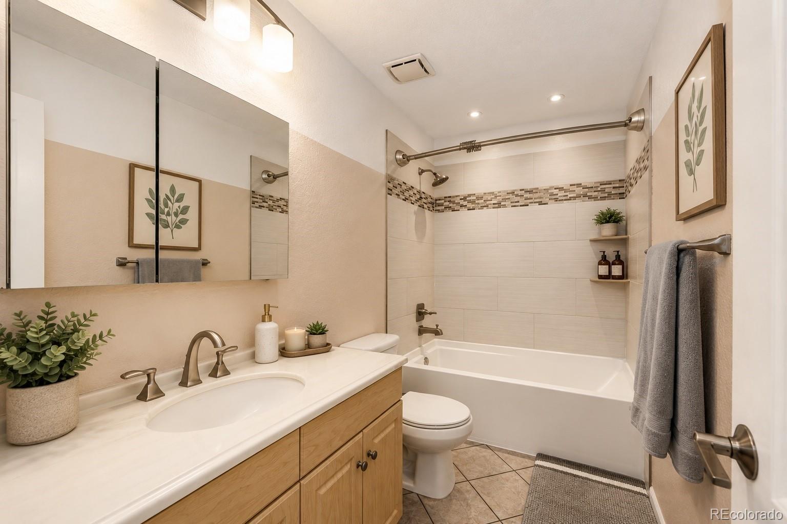MLS Image #4 for 3808 s evanston street,aurora, Colorado