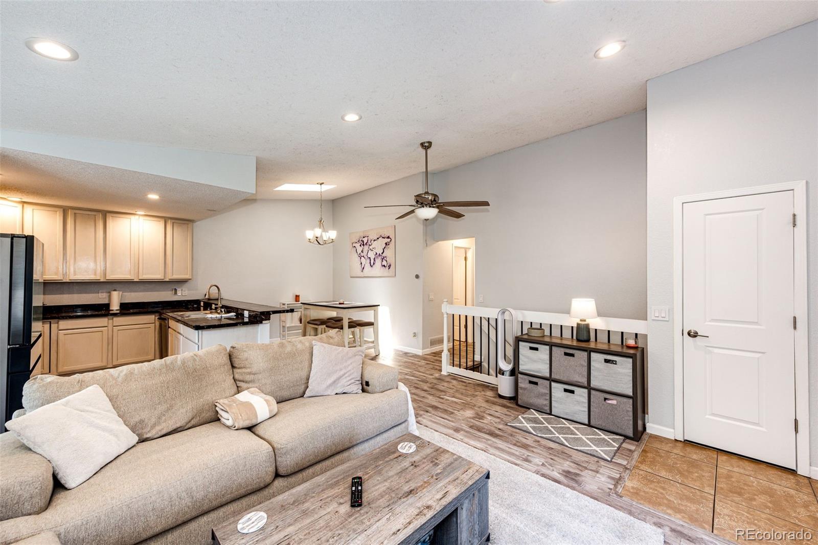 MLS Image #6 for 3808 s evanston street,aurora, Colorado