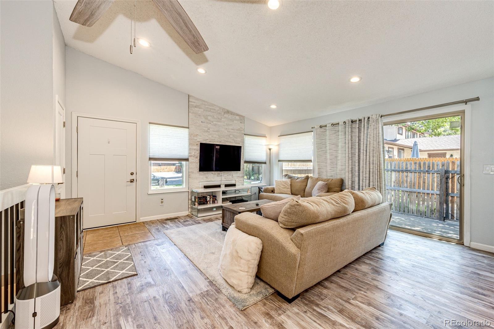 MLS Image #8 for 3808 s evanston street,aurora, Colorado