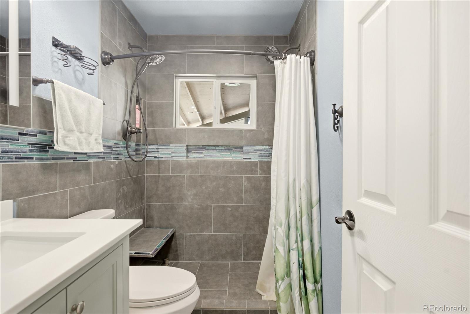 MLS Image #13 for 2061  carrol court,thornton, Colorado