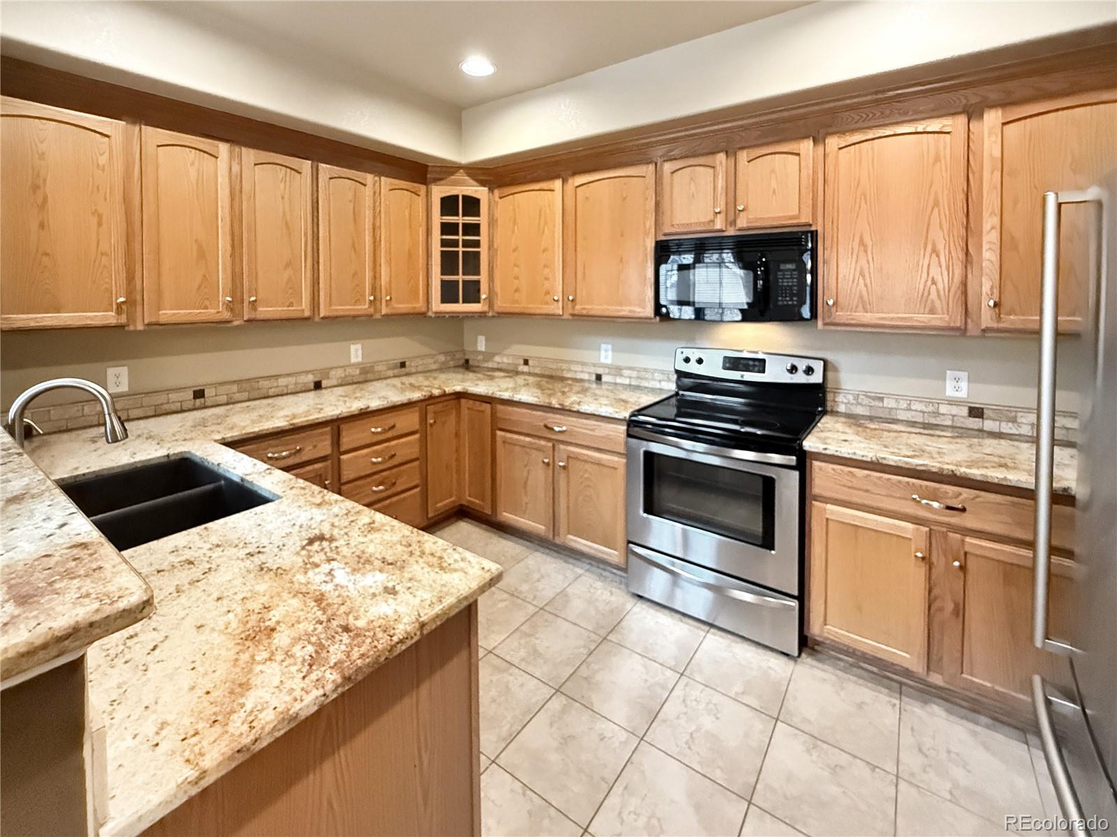 MLS Image #10 for 10521  ashfield street 4d,highlands ranch, Colorado