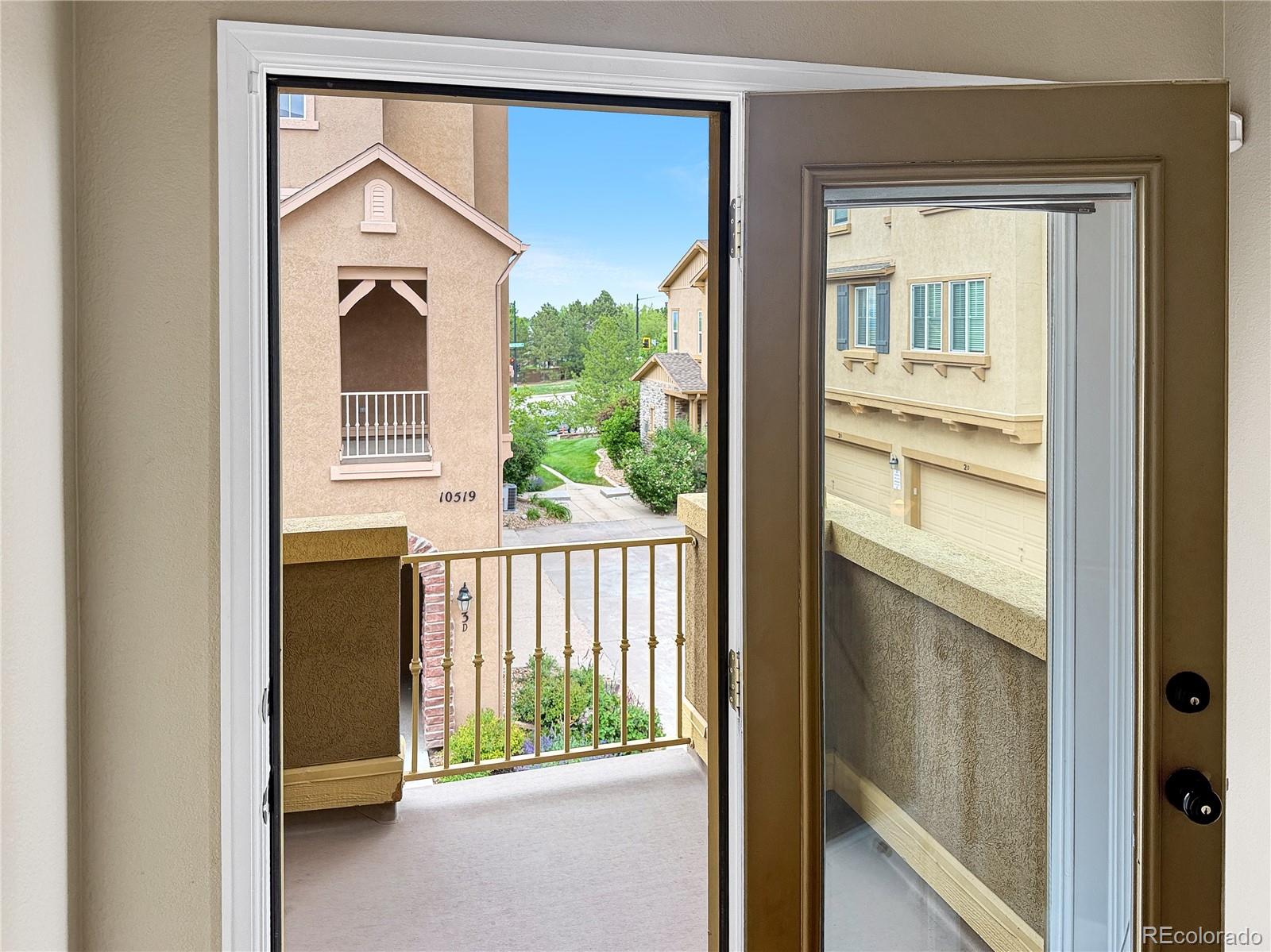 MLS Image #5 for 10521  ashfield street 4d,highlands ranch, Colorado