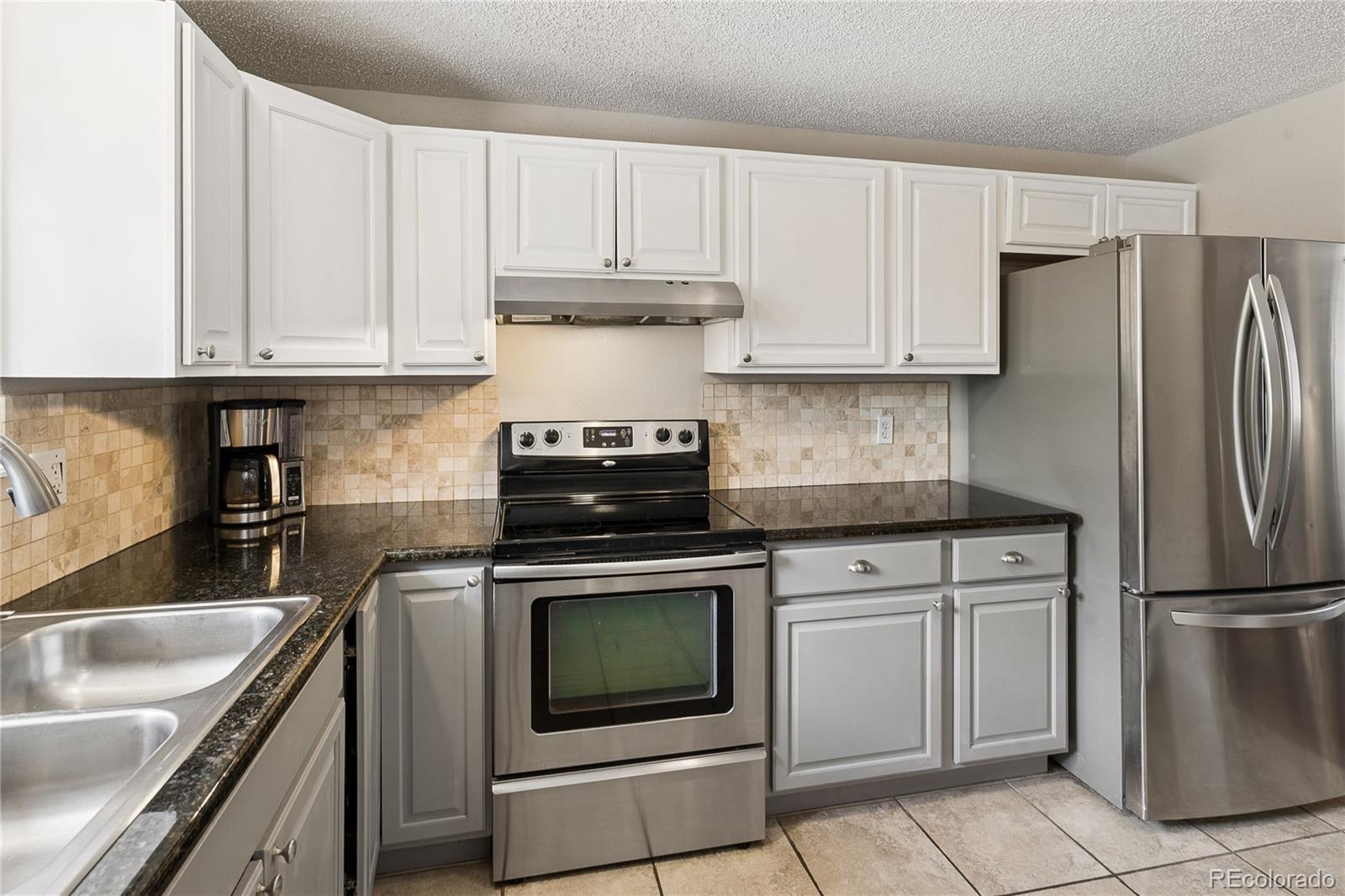 MLS Image #15 for 1521 s carr street,lakewood, Colorado