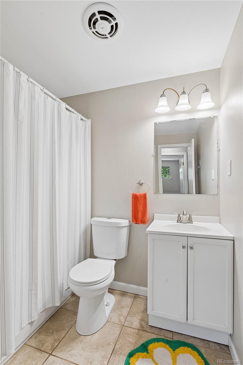 MLS Image #25 for 1521 s carr street,lakewood, Colorado