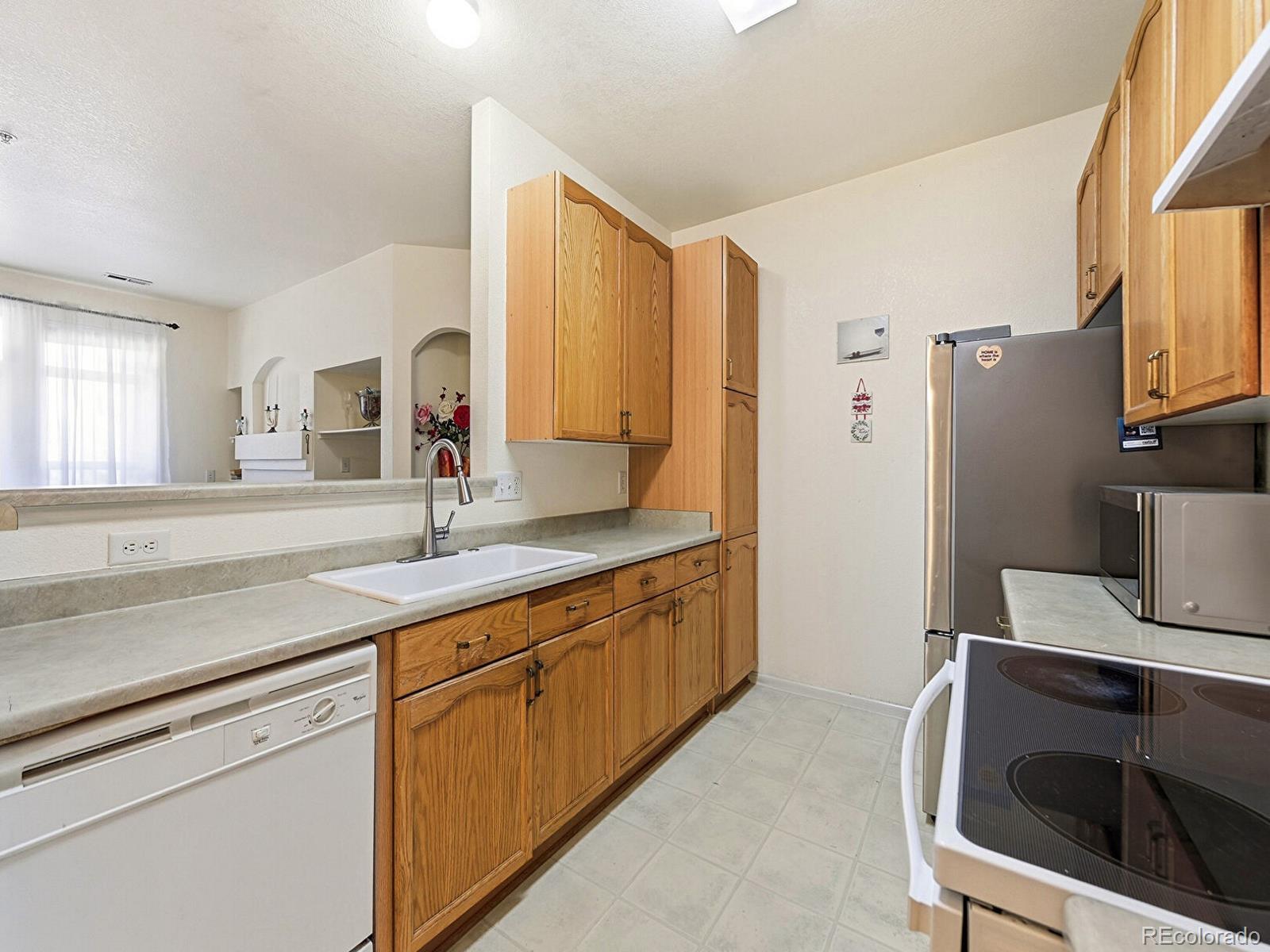 MLS Image #9 for 14261 e 1st drive,aurora, Colorado