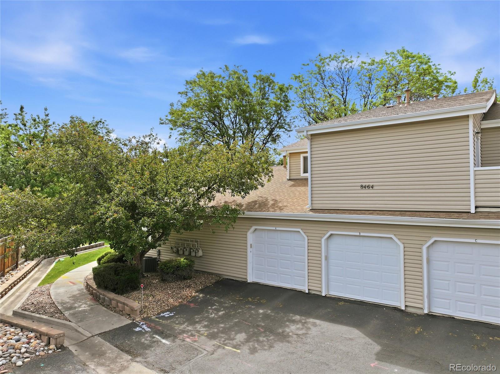 MLS Image #33 for 8464  everett way,arvada, Colorado