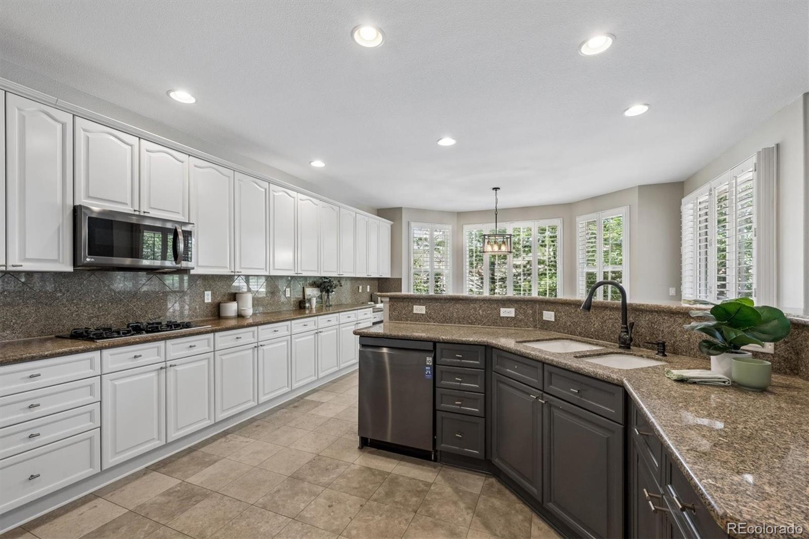 MLS Image #12 for 10284  charissglen circle,highlands ranch, Colorado