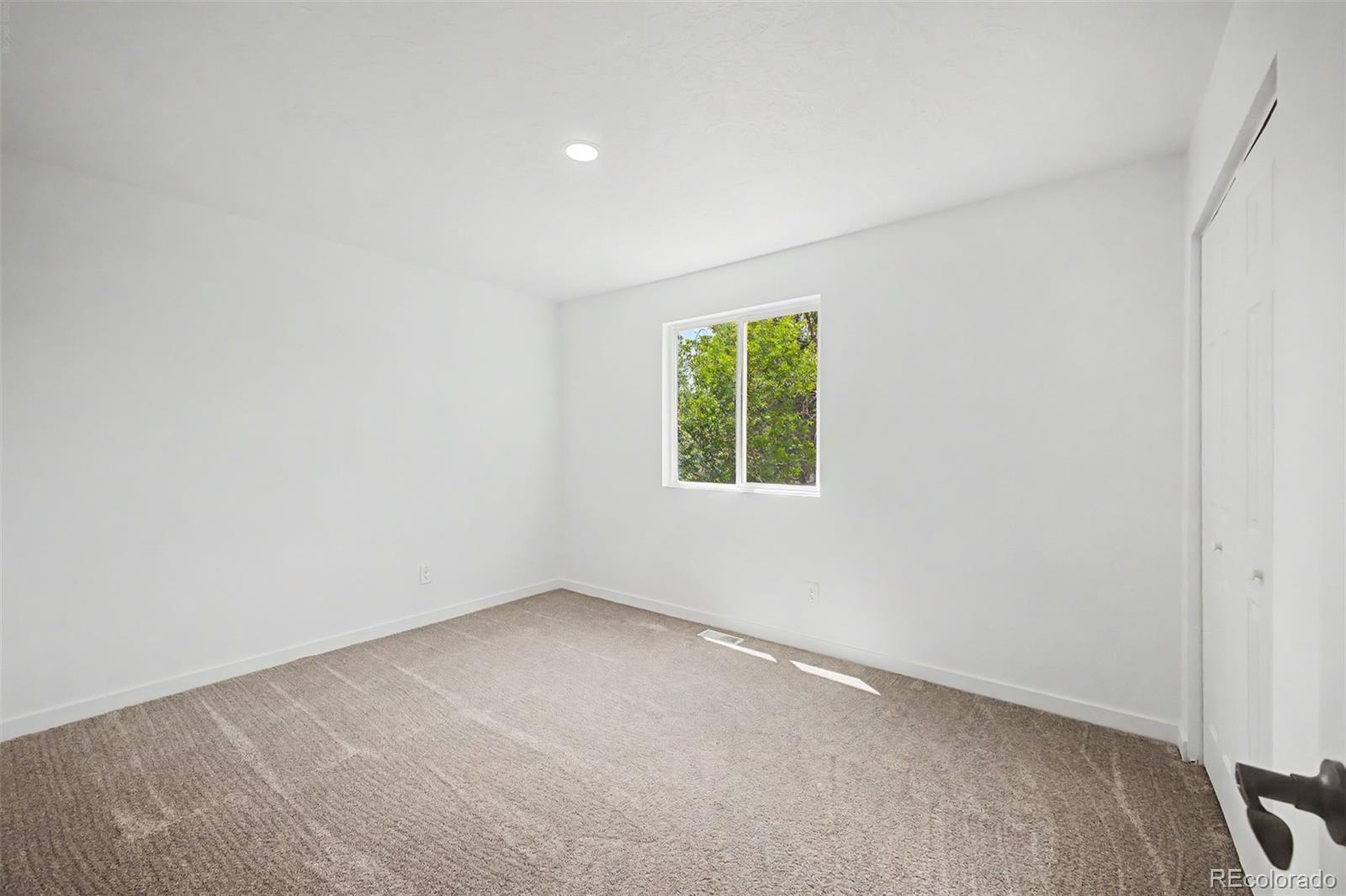 MLS Image #14 for 2211  aspen avenue,greeley, Colorado