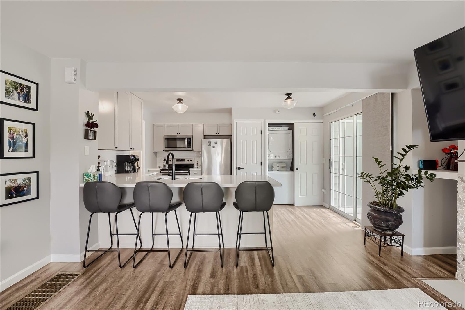 MLS Image #2 for 4094 s carson street,aurora, Colorado