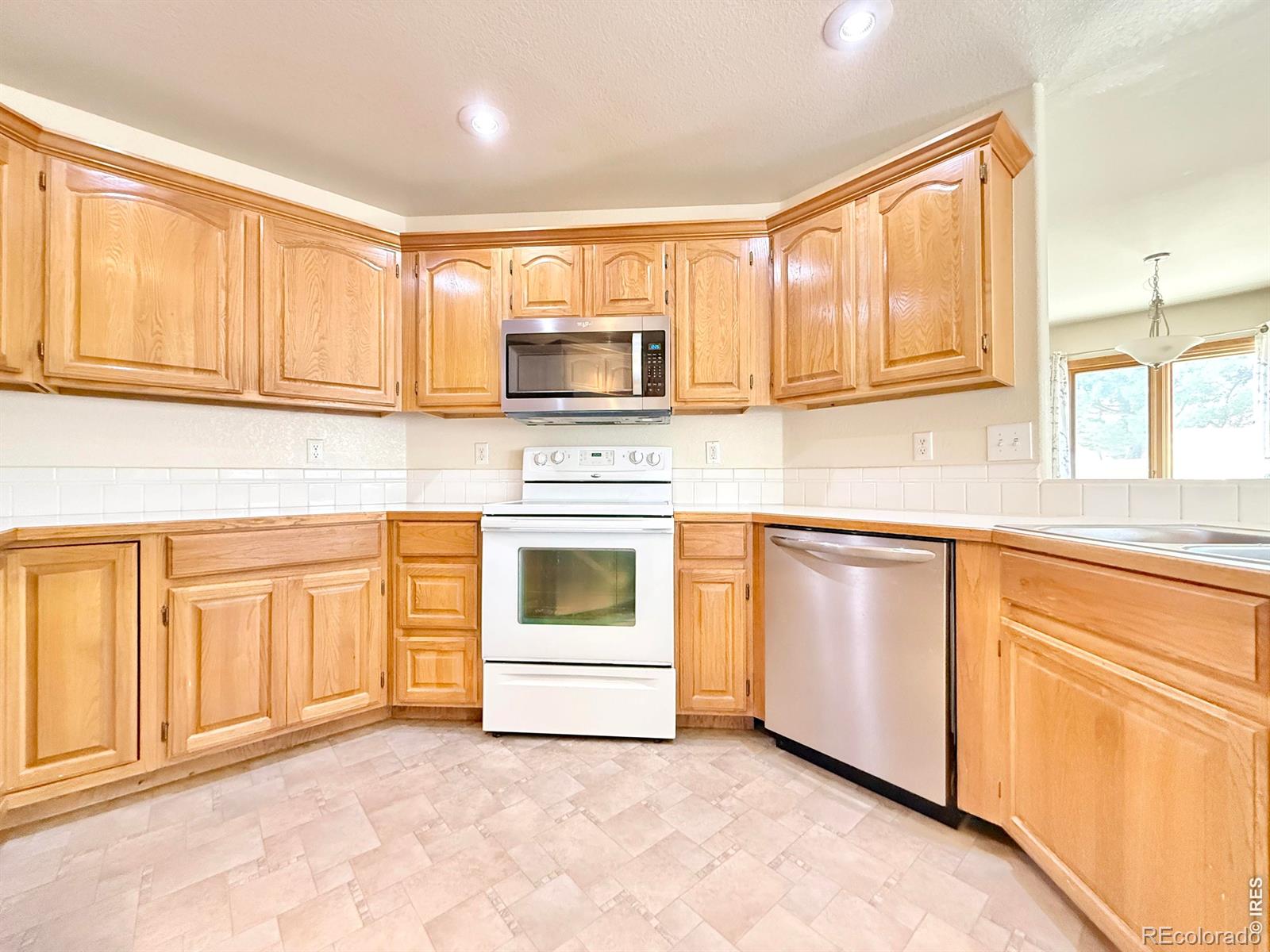 MLS Image #2 for 837  51st avenue,greeley, Colorado