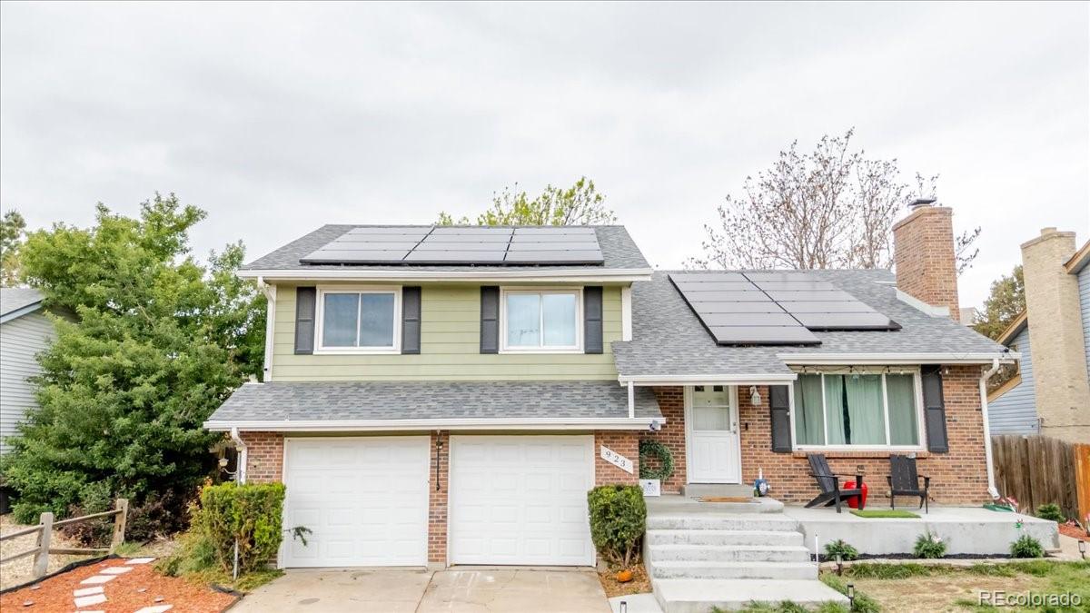 MLS Image #0 for 923 s ouray street,aurora, Colorado