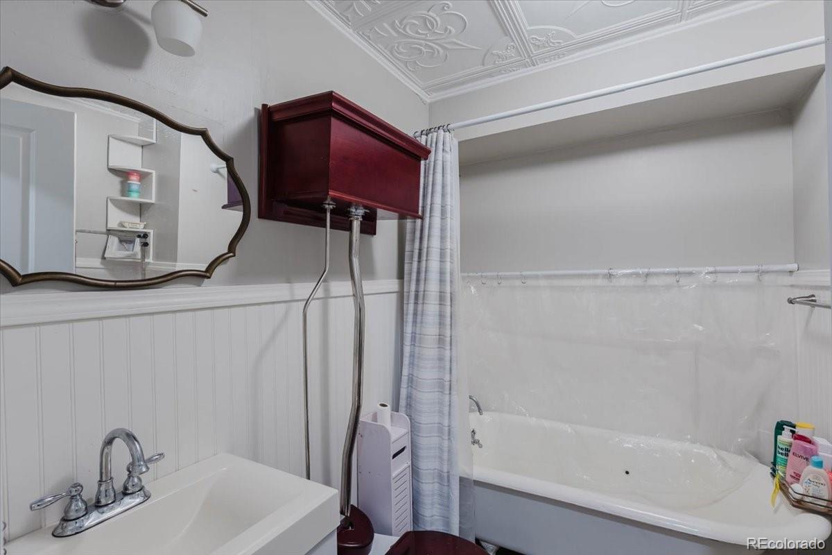 MLS Image #18 for 923 s ouray street,aurora, Colorado
