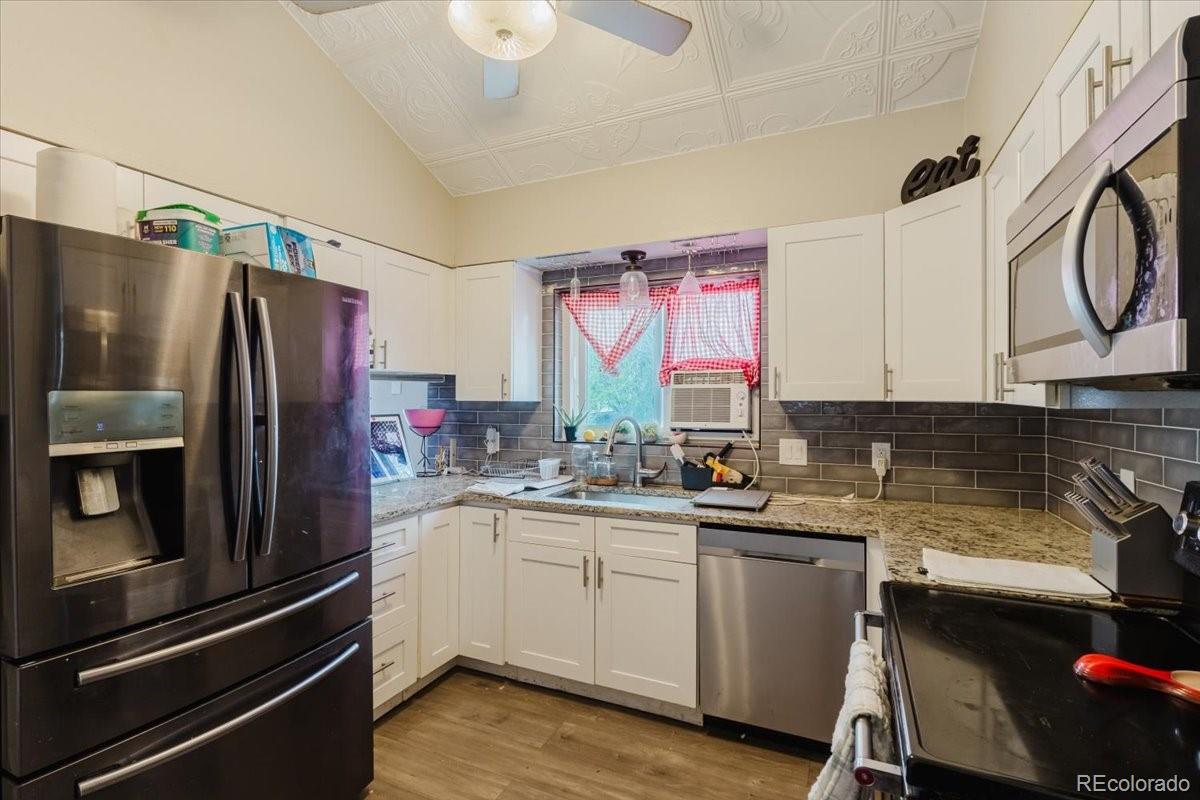 MLS Image #2 for 923 s ouray street,aurora, Colorado