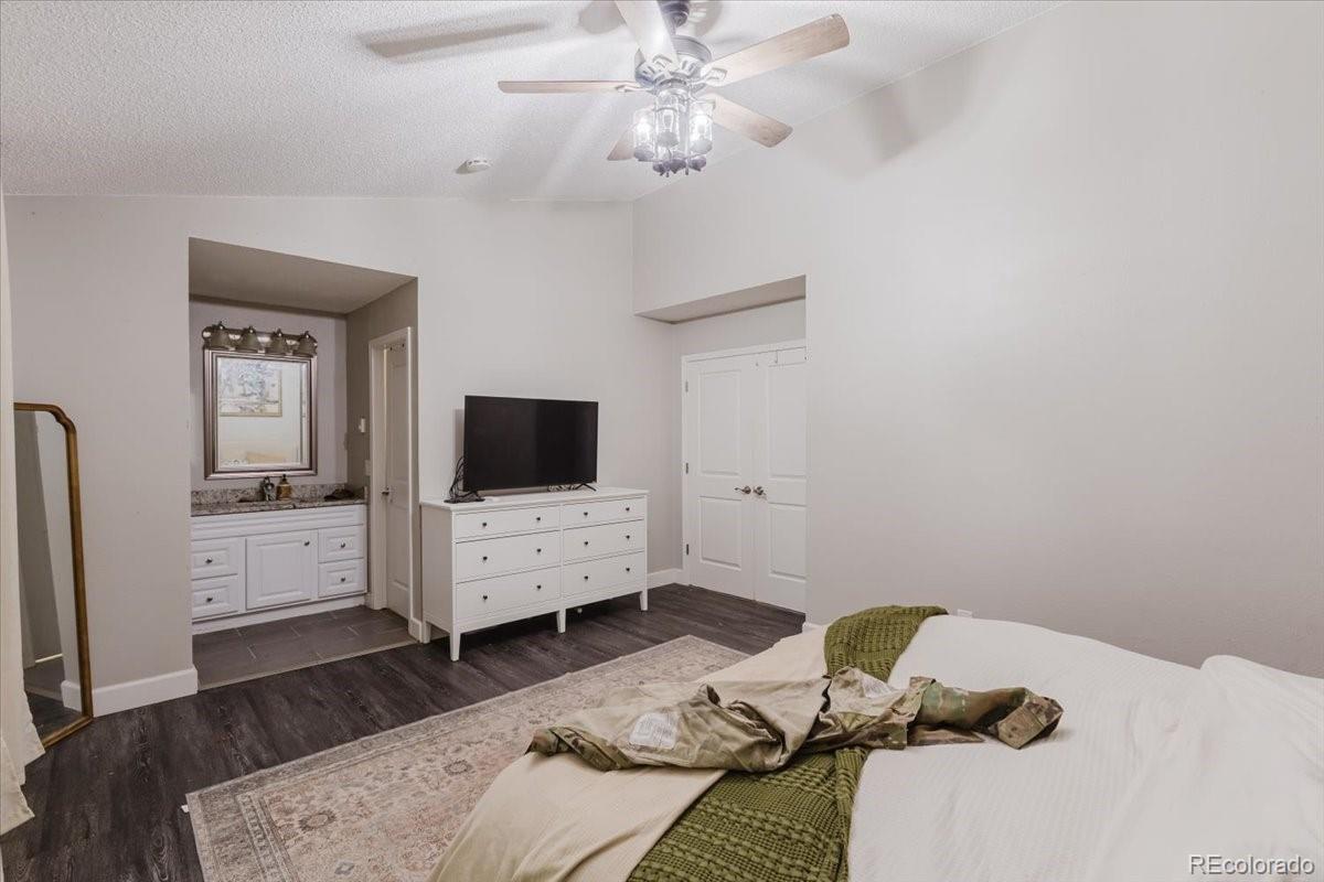MLS Image #9 for 923 s ouray street,aurora, Colorado