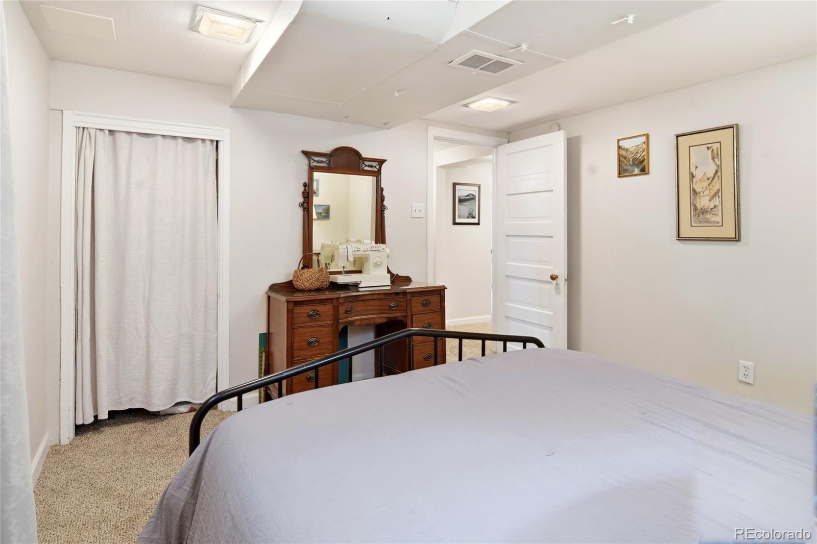 MLS Image #21 for 4524 s sherman street,englewood, Colorado