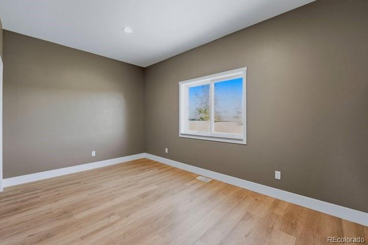 MLS Image #11 for 317  camillus avenue,trinidad, Colorado