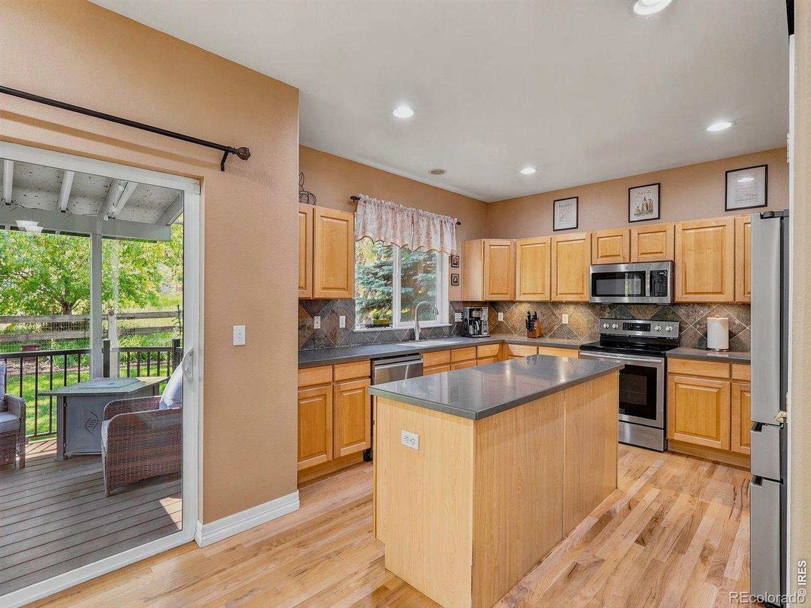 MLS Image #13 for 615  americana road,longmont, Colorado