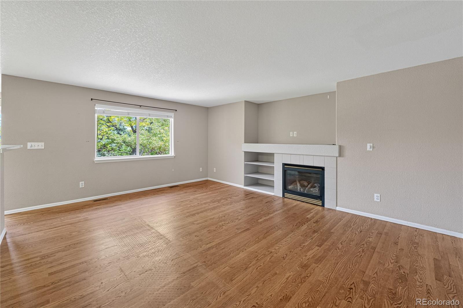MLS Image #6 for 5414  oak street,arvada, Colorado